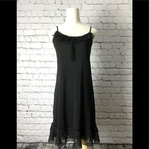 Simon Chang black
sleeveless midi
dress size Small